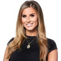 Danielle Schrage's Instagram, Twitter & Facebook