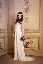 We would like to show you a description here but the site won't allow us. Brautmode Mit Einem Hauch Von Nostalgie