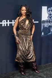 We would like to show you a description here but the site won't allow us. Hassan Jameel And Rihanna Who Is Riri S Boyfriend With A Net Worth Of 1 5 Billion London Evening Standard Evening Standard