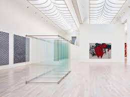 It's in a historic neighborhood known for its shops and restaurants. Kunstsammlung Nrw Startseite