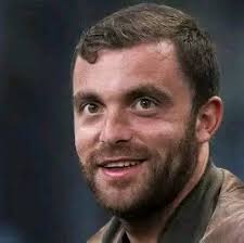 What Club Do You Think Fabrizio Romano Secretly Supports? 😉