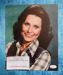 Loretta Lynn Art