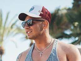 Sein free esc geht heute in die zweite runde. Pietro Lombardi Nach Kurzem Blond Sind Die Haare Jetzt Grau Express De