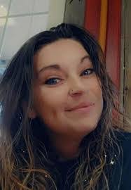 Toni Workman's Instagram, Twitter & Facebook