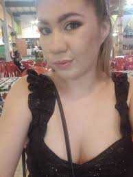 TERESA ,devuelve el dinero,ya muchas personas dicen conocerte ,quizás te de  igual tener problemas legales ,pero lo de SINVERGÜENZA no te lo quita nadie 