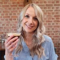 Becca Snell's Instagram, Twitter & Facebook