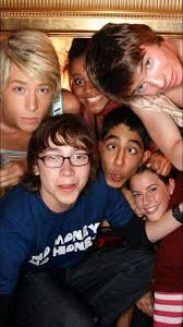 pin de 0timista em skins elenco de skins skins elenco frases de filmes pinterest