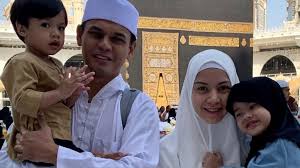 Lisa surihani binti mohamed or better known as lisa surihani (born 23 march 1986) is a malaysian actress, model, television host and commercial model. Selepas Tujuh Tahun Berkahwin Dengan Lisa Surihani Yusry Luah Sesuatu Di Ig Tentang Rumahtangga Mereka Satkoba Press