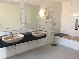 See more of badezimmer on facebook. 3 Zimmer Wohnung Zum Verkauf Mozartstr 48 79761 Waldshut Waldshut Tiengen Mapio Net