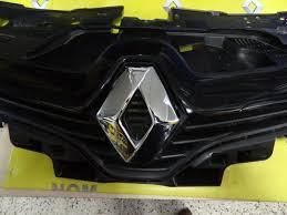 Clio 4 On Tampon Hava Giris Panjur 622562397r 628109906r 620787878r Renault Referans No 62 25 62 397r 62 81 099 06r 62 07 878 78r Otomobil Bagaj Panjurlar