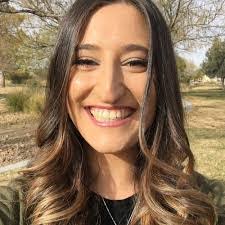 Nicole Pifer's Instagram, Twitter & Facebook