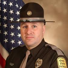 Amy DeVault (@DevaultAmy)