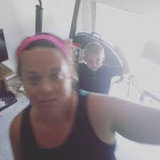 Weekend mode activated💃one selfie at a time🎨❤️