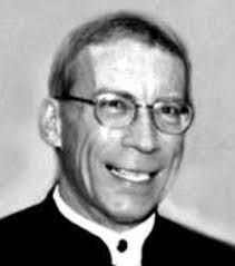 Daniel Caris's Instagram, Twitter & Facebook