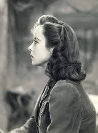 Pin By Jessie Duker On Beautiful Vintage Hairstyles 1940s Hairstyles Hair Styles