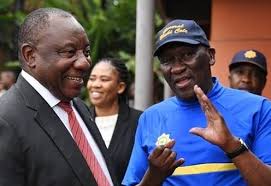 After medical school, phaahla worked as a senior medical officer and superintendent at mapulaneng hospital and st ritas hospital between 1987 and 1994. G6yabjrsh7wlzm