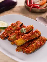Masukkan saus 3 sendok saus barbeque, garam secukupnya, penyedap rasa dan kecap dan lada. Resep Terong Bumbu Balado Pedas Gurih Lifestyle Fimela Com
