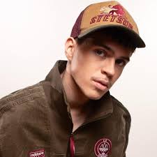 Who wrote “Virheet” by HUGO (FIN)?