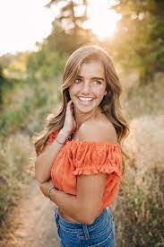 Senior Photography Ideas Jennifer Debarros Photography Senior Photo Outfits Senior Pictures Girl Poses Senior Girl Poses