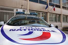 We did not find results for: Pantin Un Homme Poignarde A Mort En Pleine Rue Le Parisien