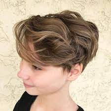 Blond bob with dyed edges. 40 Stylish Hairstyles And Haircuts For Teenage Girls