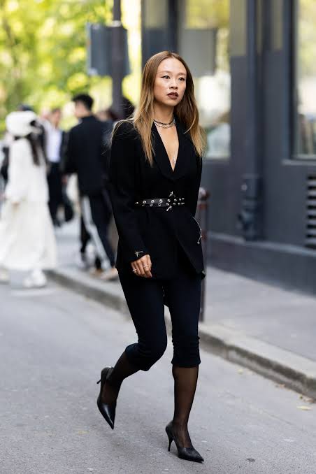 How to Style Black Tights With All the Winter 2025 Trends | Glamour