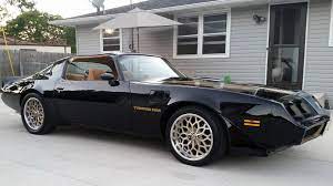 Showing my love for trans women 18+ to follow. 1979 Pontiac Trans Am F204 Chicago 2016