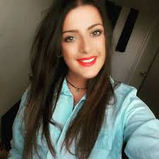 Amber Badger's Instagram, Twitter & Facebook