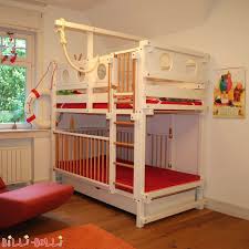 Billi bolli kinderhochbett verstellbares und vielseitig aufzubauendes klassiker, massivholz mit bienenwachs behandelt, matratze 90x200, inkl. Etagenbett Fur Kinder Online Kaufen Billi Bolli