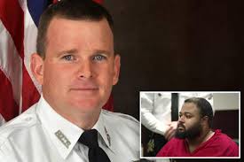 Naked Florida man who killed veteran deputy just hours away from retirement  slapped with decades-long sentence