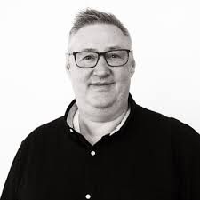 June has been a month of big change for me! On one hand, im very sad to say  goodbye to so many of my amazing colleagues at Red Bee Media after 21