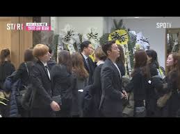 Hyun bin is particularly active on social networking sites and has been liked immensely by his fans in south korea. Pop Megastar Jonghyun Hinterlasst Diesen Abschiedsbrief