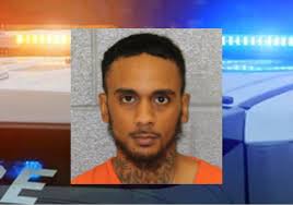 Hombre acusado de asesinato en un tiroteo en Charlotte