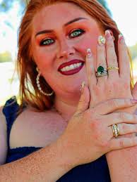 These were absolutely GORGEOUS to shoot for! these are just a few of my  Favorite jewelry pieces from @melindamaria_jewelry 💜✨️🫶🦋 Her Jewelry  really does make dressing up so fun! If you see