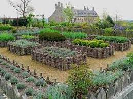 french potager jardin medieval jardins amenagement jardin