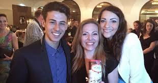 Muore una donna, annullati i concerti. Esc 2015 In Vienna Ralph Siegel Celebrates With Anita Michele And Valentina