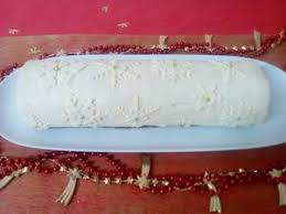 Buche De Noel Vanille Fruits Rouges Mes Meilleures Recettes Faciles Buche De Noel Vanille Buche De Noel Vanille Fruits Rouges Gateau Trois Chocolat