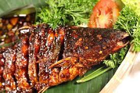 3 siung bawang putih 2 siung bawang merah 1/4 sdt ketumbar 1/2 … Resep Ikan Bakar Bumbu Greatnesia