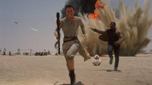 Im haupttrailer gibt es über 2 minuten gänsehaut und jede menge vorfreude für fans! Star Wars Das Erwachen Der Macht Daisy Ridley Ist Neue Superheldin Im Weltraummarchen