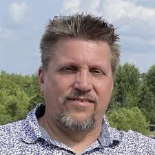 Happy Wednesday! We are excited to welcome Eli Lemons to the Fusionary team  as a Sr. Front-End Software Developer! Joining our software development  team, Eli brings a wealth of experience in UI/UX… |