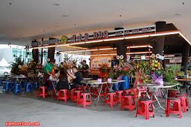 The former consists of a set of four blue pillars whilst the latter. Ken Hunts Food Sae Ma Eul Bbq Korean Restaurant Automall Georgetown Penang