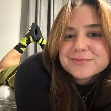 Jessie Willis (@mrprofplum)