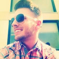 Dillian DeClue (@dilliandeclue)