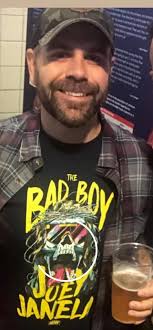 Standing with power, speaking with intensity, and delivering unfiltered  real talk about our recent program history. Spot The Ball and Close The Gap  with Coach Huff. 👏🏼