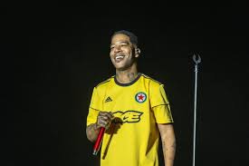 Rappeur emblématique, Kid Cudi est aussi peintre : l'artiste choisit Paris pour sa première exposition