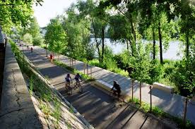The Lyon River Bank By In Situ Architectes Paysagistes3 Jpg 600 398 Landscape Architecture Landscape Architect Urban Landscape