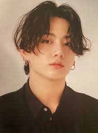 In apple music, you can easily create playlists and combine music from your own collection with music from the apple music catalog. Bts Ten Jungkook Un Apple Music Teki Profil Fotografi Degisti Ve Army Ler Cilgina Dondu Mixtape Mi Geliyor Korezin
