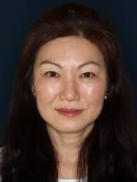 This Is What a 52-Year-Old Face Without Filters or Makeup Looks Like