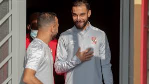لا خلاف بين الأهلي واللاعب على التجديد. Ø¹Ù…Ø±Ùˆ Ø§Ù„Ø³ÙˆÙ„ÙŠØ© ÙŠØ¹ÙˆØ¯ Ù„Ù„ØªØ¯Ø±ÙŠØ¨Ø§Øª Ø¨Ø¹Ø¯ Ø§Ù„ØªØ¹Ø§ÙÙŠ Ù…Ù† ÙƒÙˆØ±ÙˆÙ†Ø§ Ø¯Ø§Ø± Ø§Ù„Ù‡Ù„Ø§Ù„