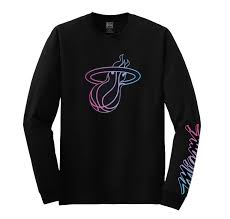 As far as the miami mark/vice themed ball and flame logo, the league had to. Miami Heat Viceversa Gradient Logo Tee Miami Heat Store